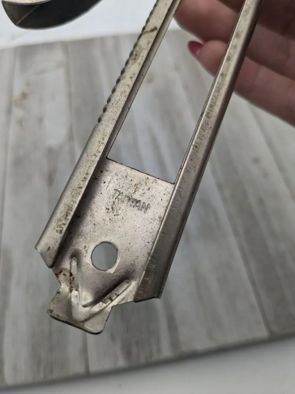 Vintage Metal Can Bottle Jar Adjustable Opener Multipurpose Tool 9